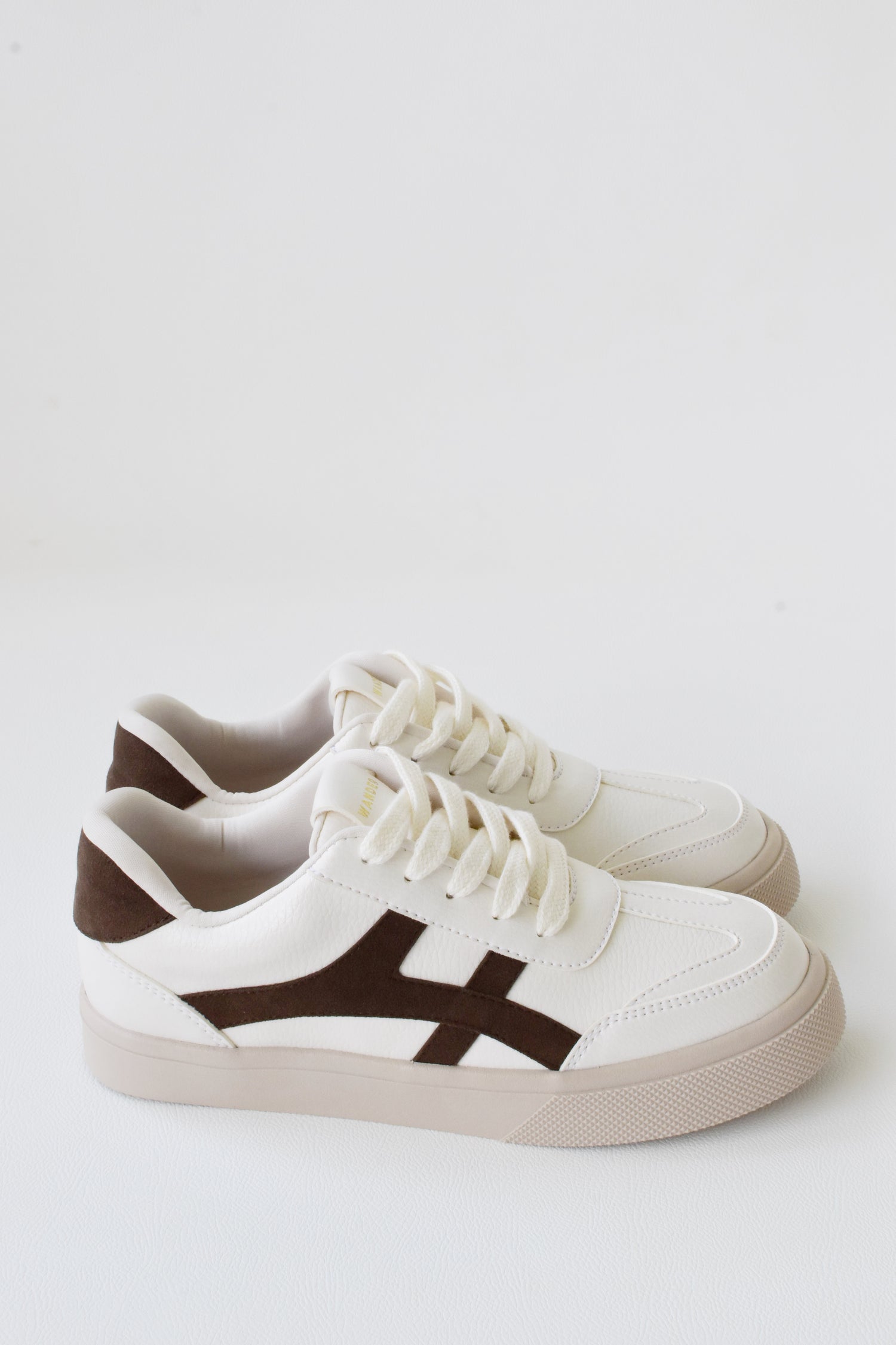Charlotte Beige